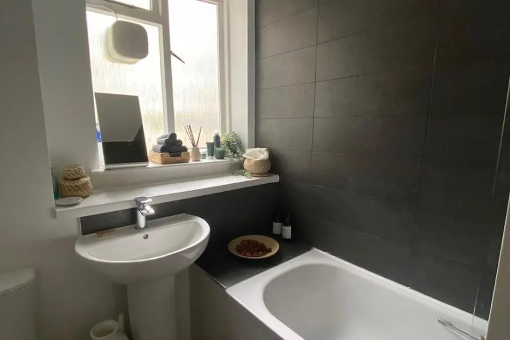 Amazing + Central Cozy Apt London Apartment